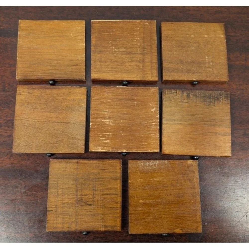 Unbranded vintage set